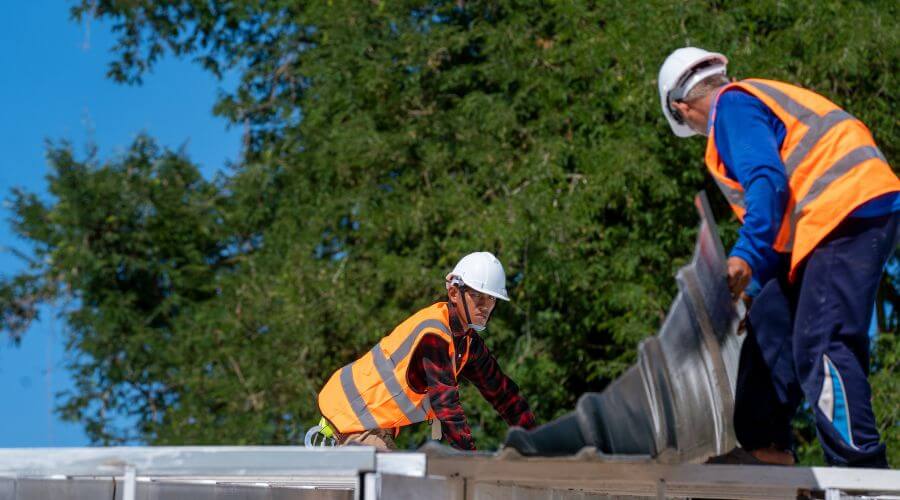 Professional Flat Roofing Installation in Plumville, PA